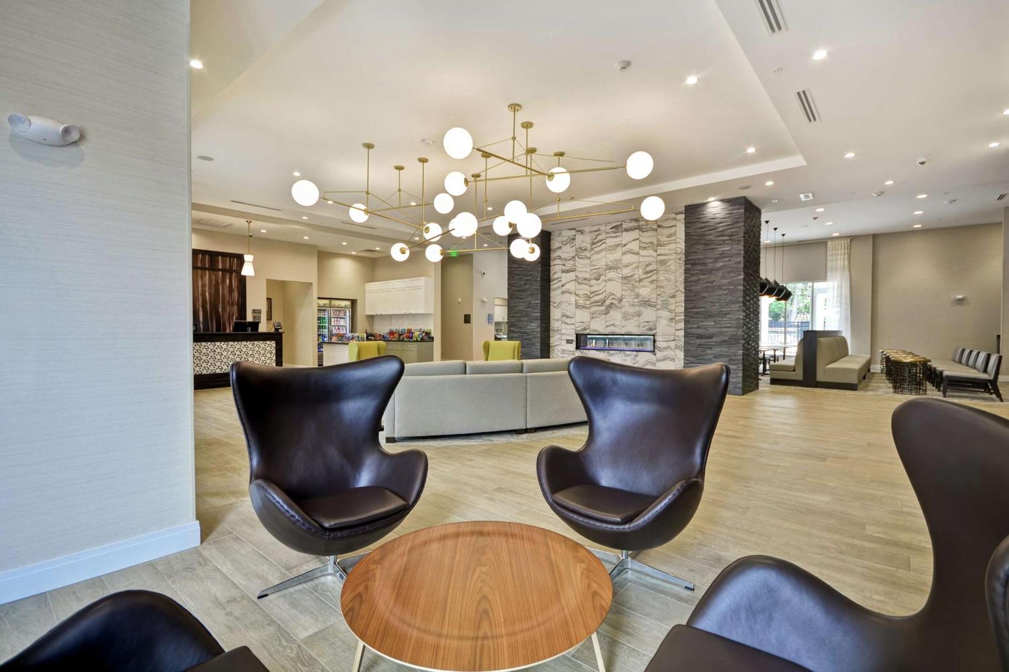 Homewood Suites By Hilton Raleigh Cary I-40 Exteriör bild